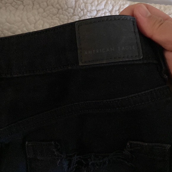 AE black destressed denim jeans New without tags - Picture 8 of 9